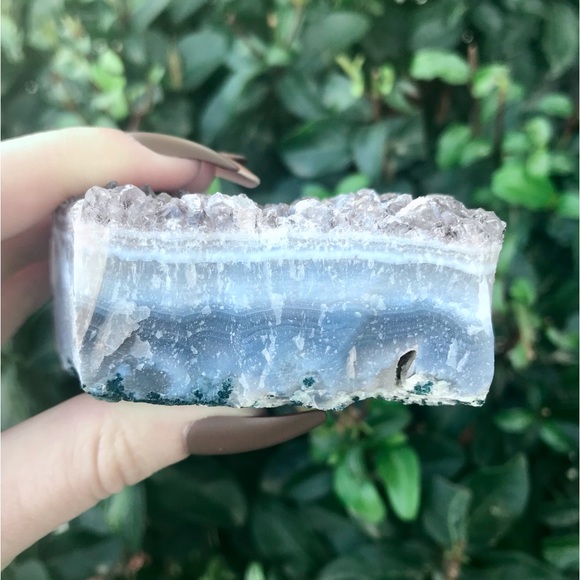 Amethyst Cluster w/ Banded Agate ☮️ - Picture 3 of 6